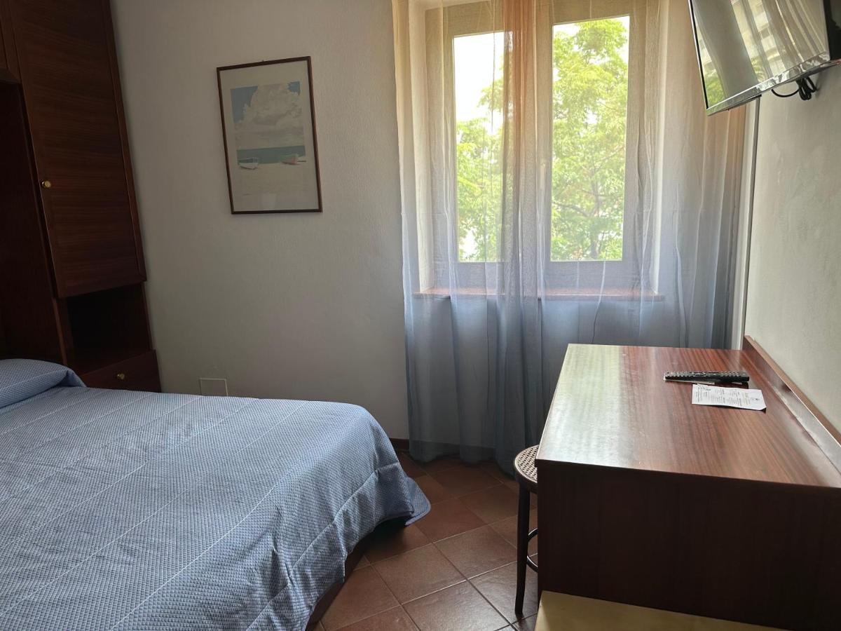Hotel Alla Citta Di Trieste Градо Екстериор снимка
