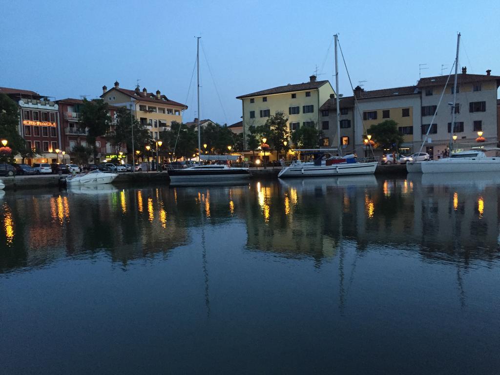 Hotel Alla Citta Di Trieste Градо Екстериор снимка